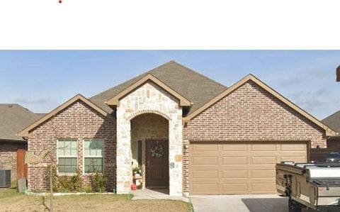 Photo of 148 Frank Street, Greenville, TX 75402 (MLS # 21211661)