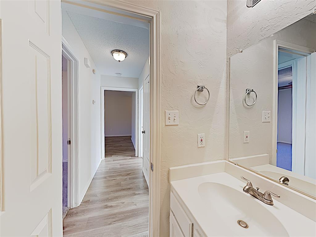 Hillcrest West Add - Residential Lease