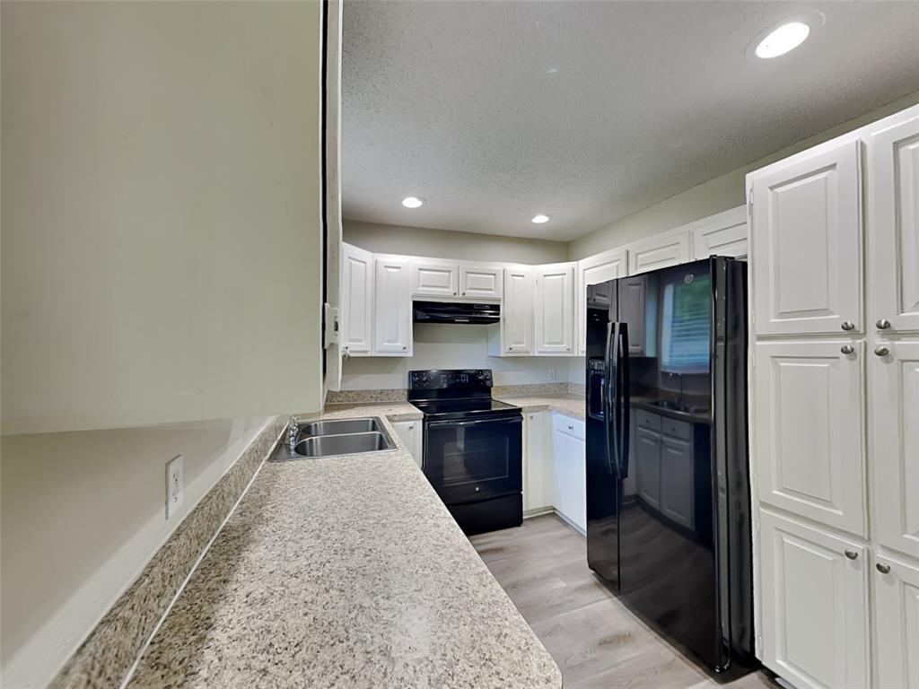 Hillcrest West Add - Residential Lease