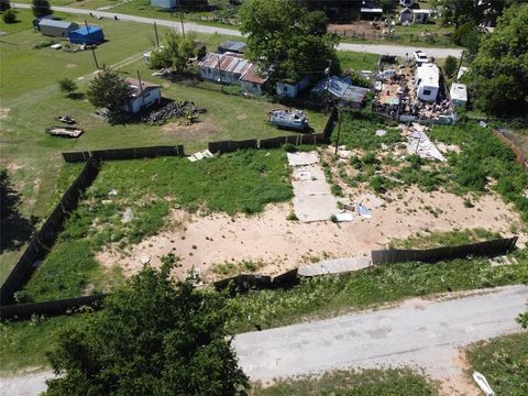 218 Kickapoo Trail 2 Weatherford TX 76087