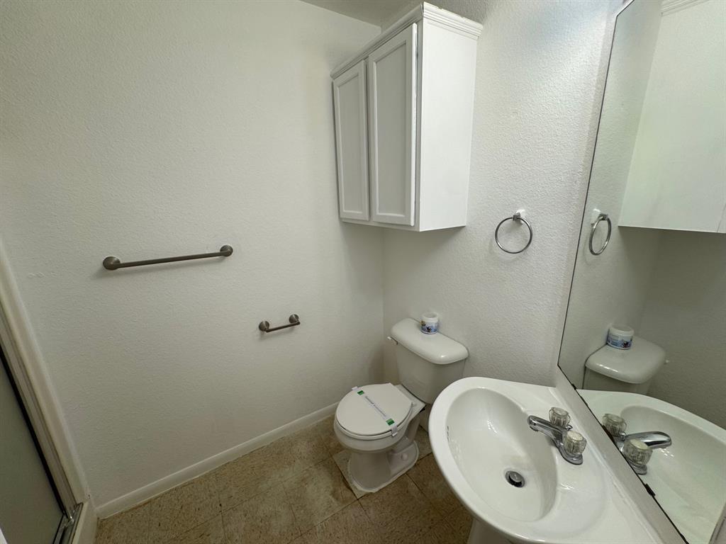 Broadmoor Add - Residential Income