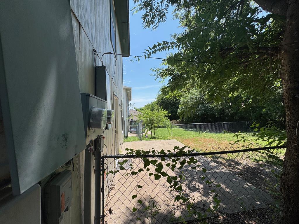 Broadmoor Add - Residential Income