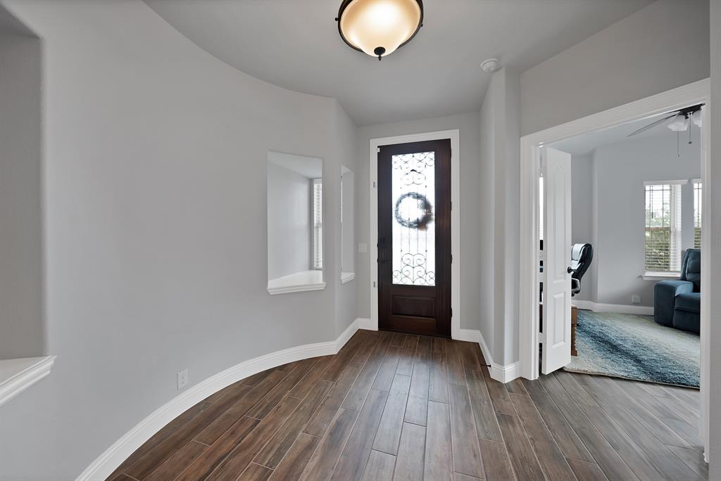 810 Sundown Court