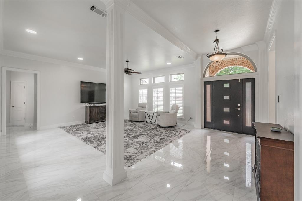 2604 Highland Drive