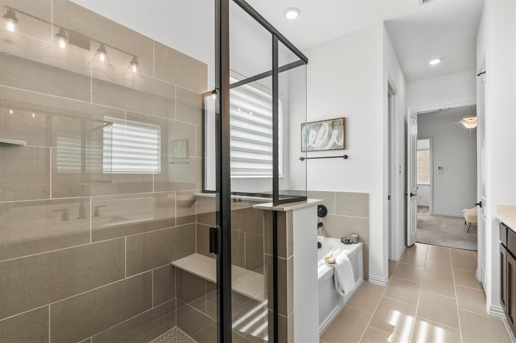 Sachse, Texas 75048, United States, 4 Bedrooms Bedrooms, ,4 BathroomsBathrooms,Residential,Active,225226