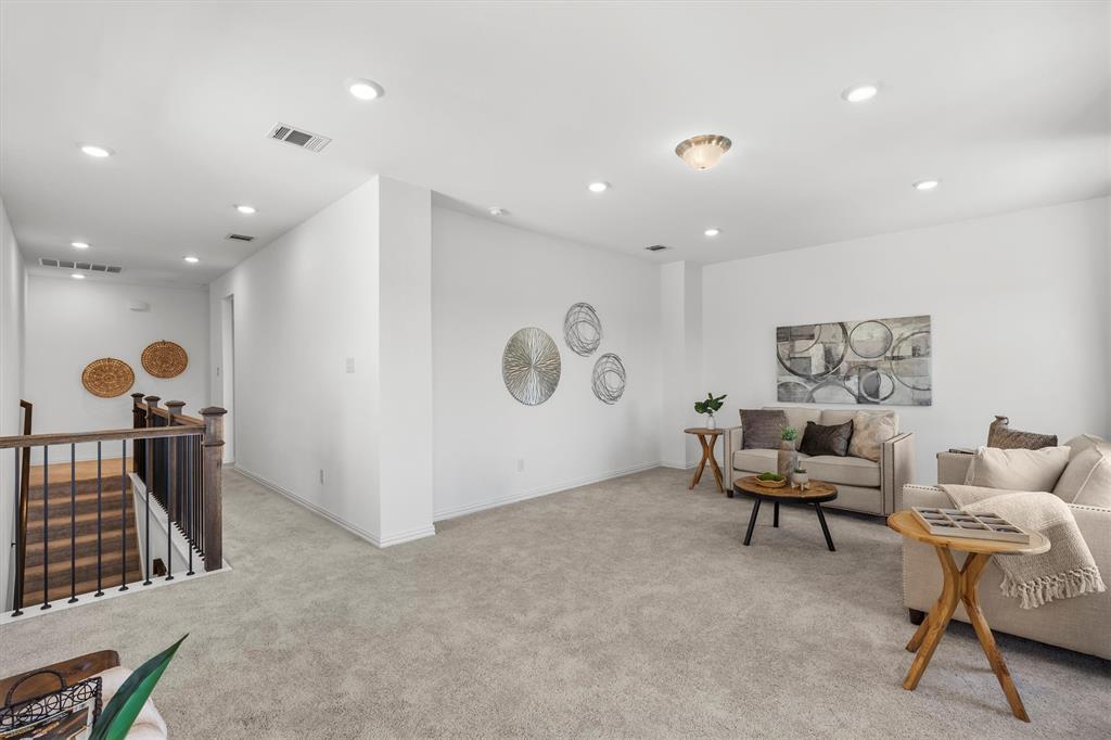 Sachse, Texas 75048, United States, 4 Bedrooms Bedrooms, ,4 BathroomsBathrooms,Residential,Active,225226