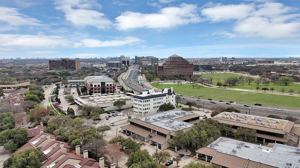 Lakes of Bent Tree Condo - Residential