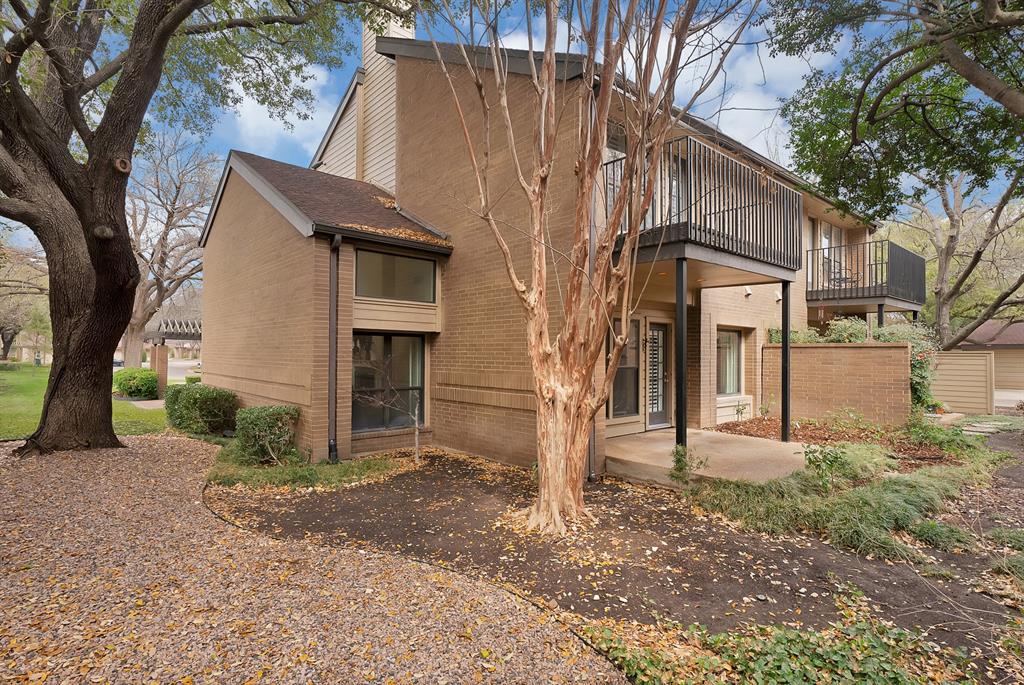 Lakes of Bent Tree Condo - Residential