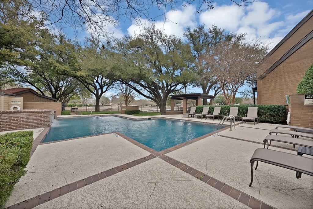 Lakes of Bent Tree Condo - Residential