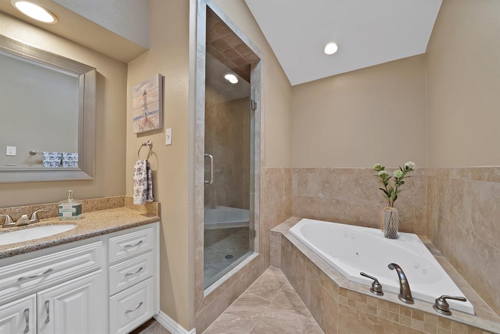 Lakes of Bent Tree Condo - Residential