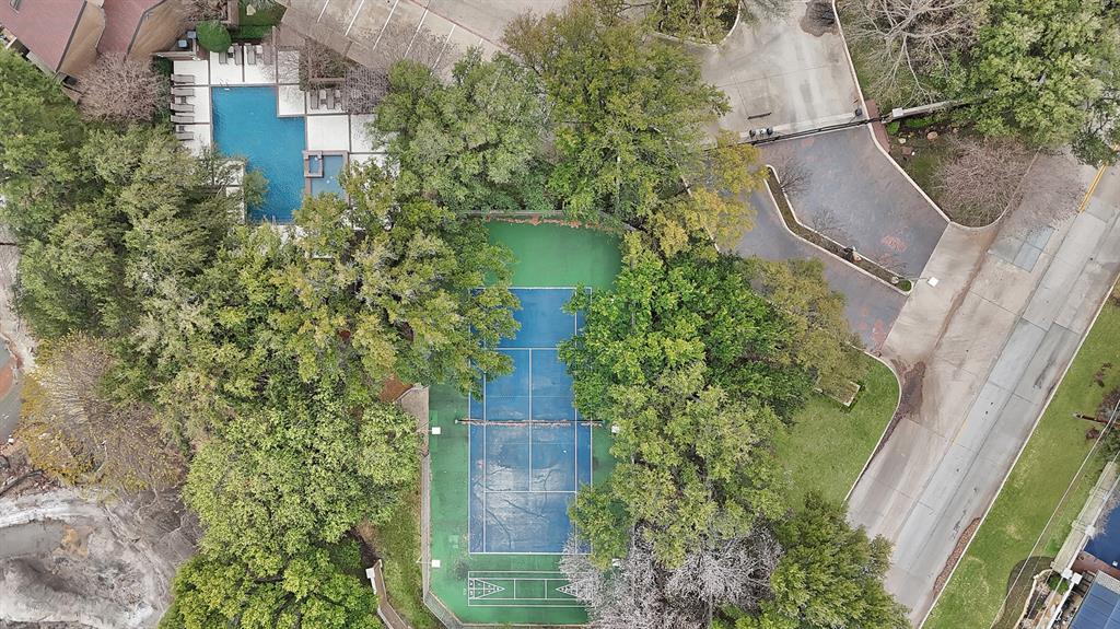 Lakes of Bent Tree Condo - Residential