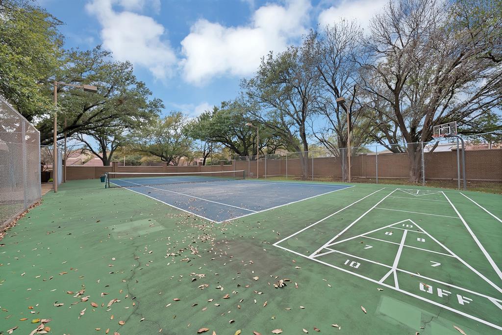 Lakes of Bent Tree Condo - Residential