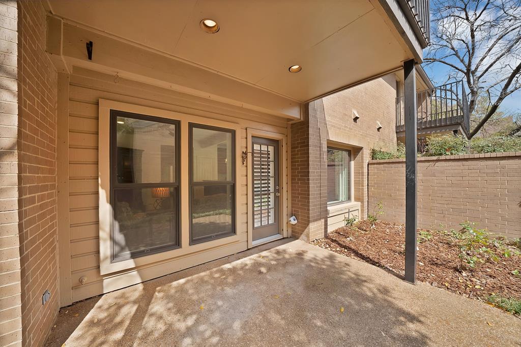 Lakes of Bent Tree Condo - Residential