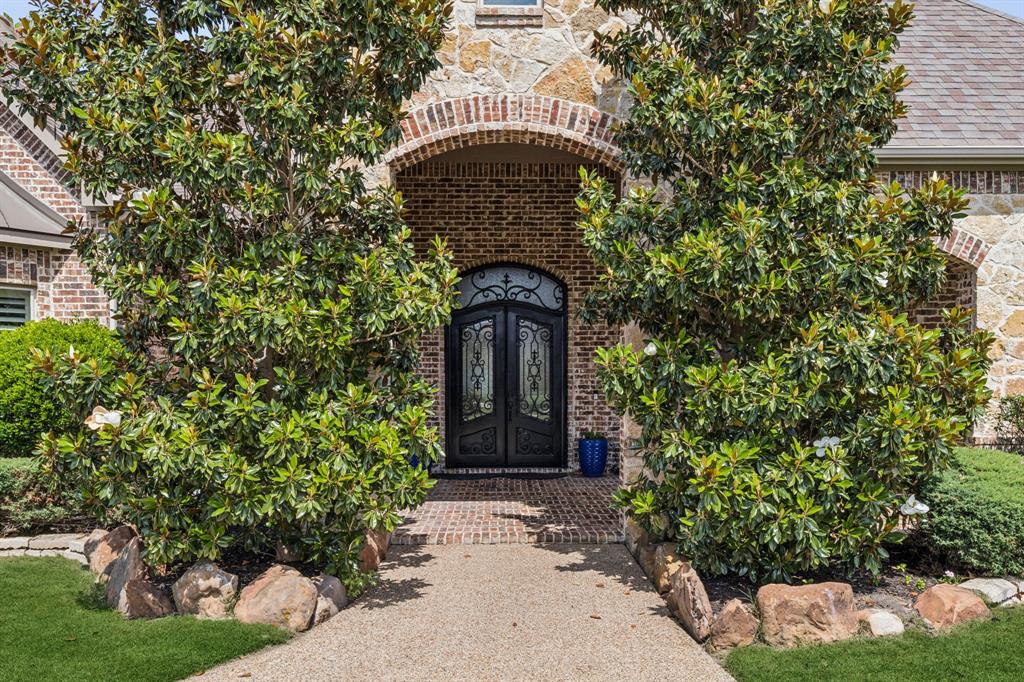 2711 Bauer Court