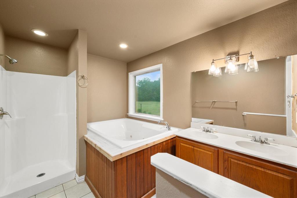 Mattie Caston Shores III - Residential