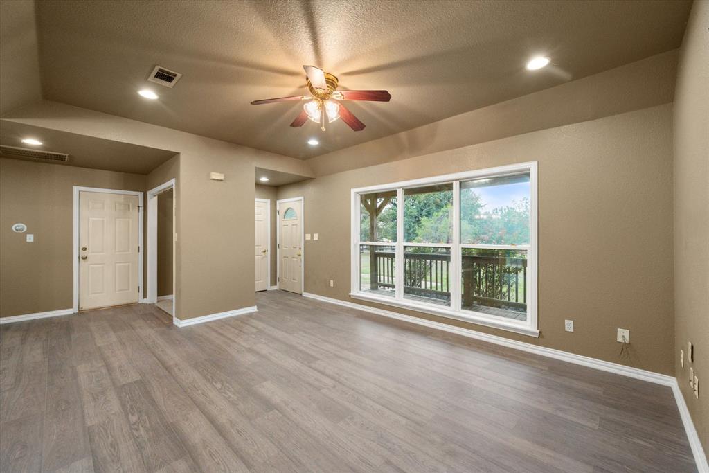 Mattie Caston Shores III - Residential