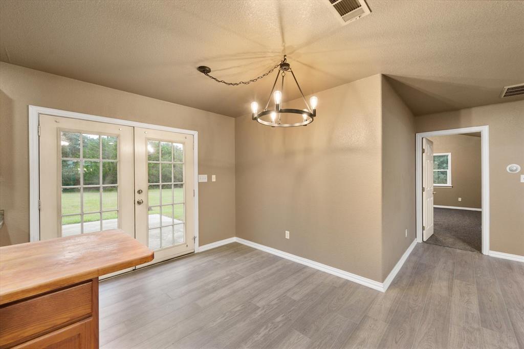 Mattie Caston Shores III - Residential