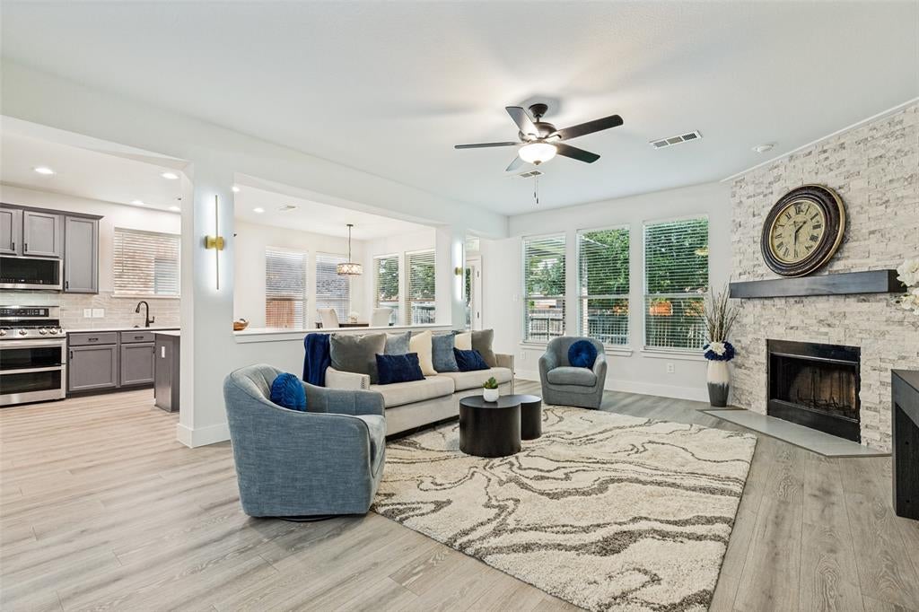 2309 Willard Drive