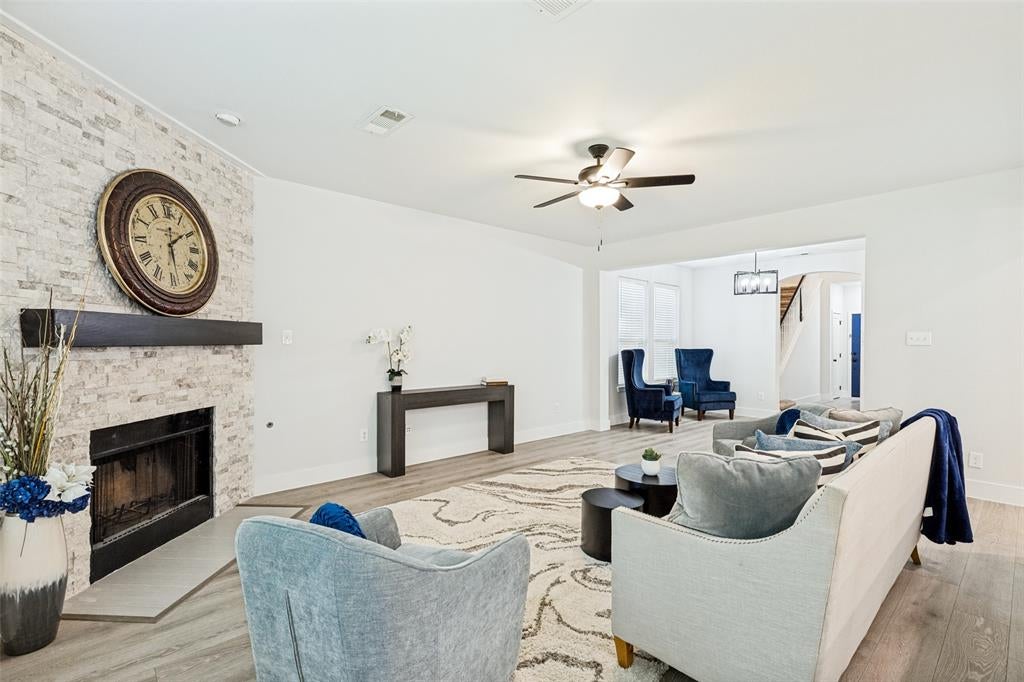 2309 Willard Drive
