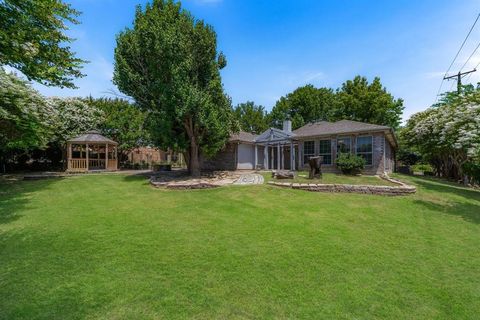 A home in Rowlett