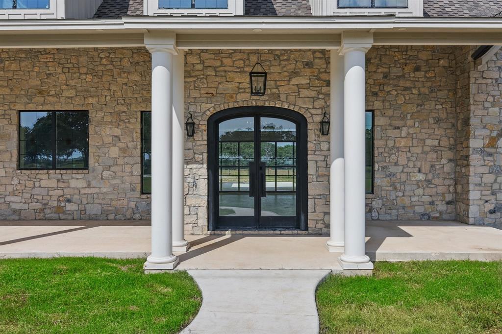 623 Lake Valley Road