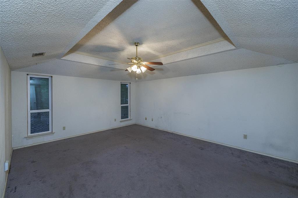 SHADY OAKS - Residential