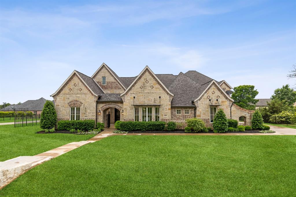 Bella Lago - Residential