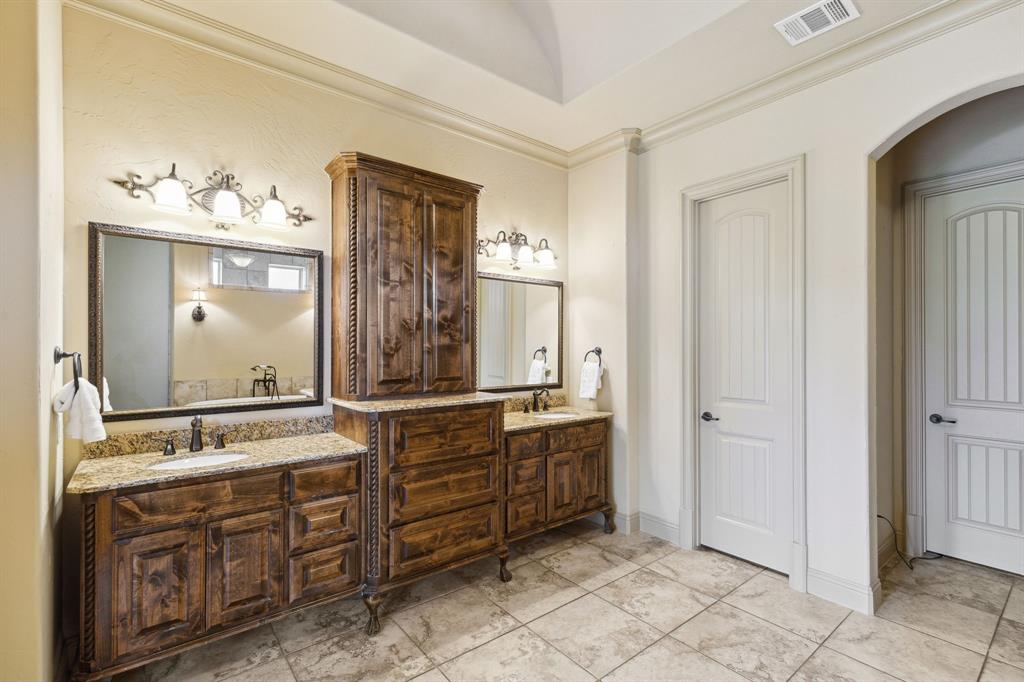Bella Lago - Residential