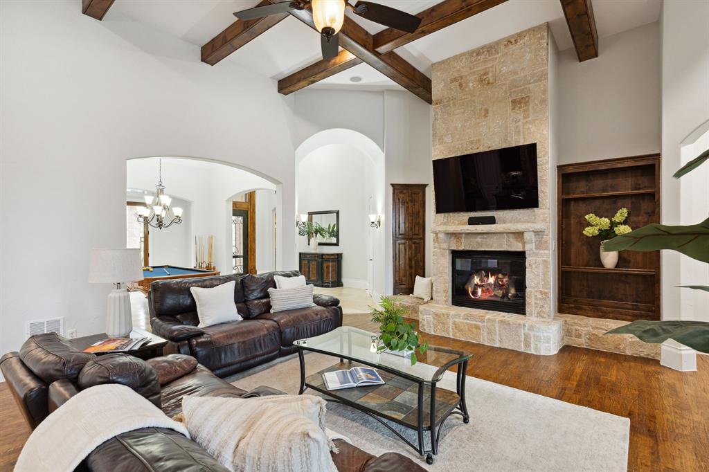 Bella Lago - Residential