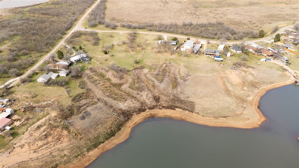 852 Comanche Trail Circle