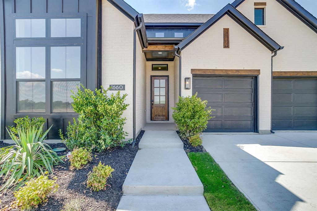 Pecan Grove - Residential