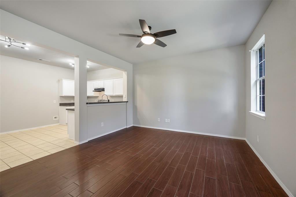 4152 Kyndra Circle