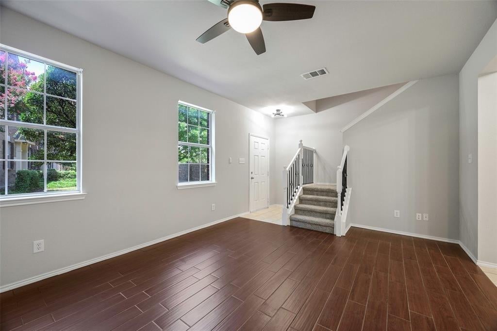 4152 Kyndra Circle
