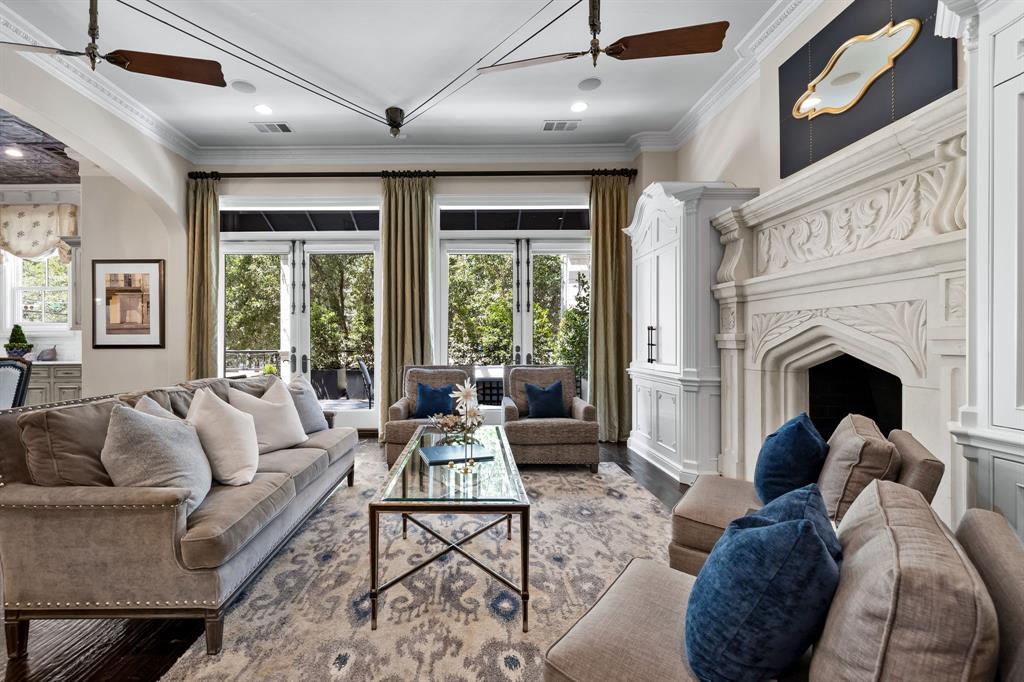 Brownstones 02 - Residential