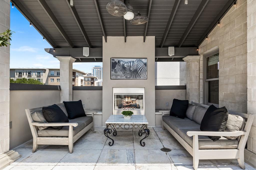 Brownstones 02 - Residential