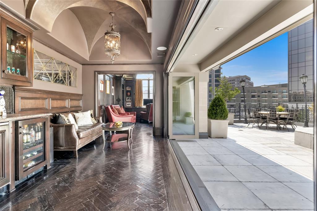 Brownstones 02 - Residential