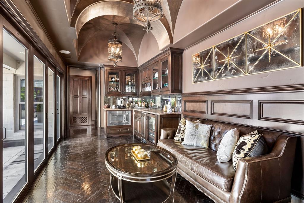 Brownstones 02 - Residential