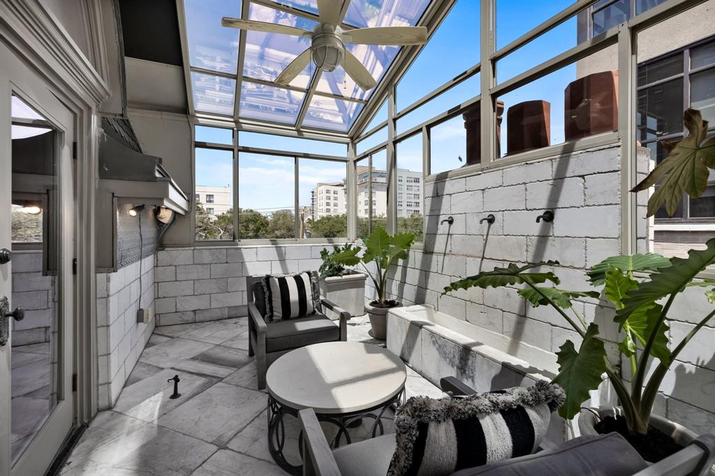 Brownstones 02 - Residential