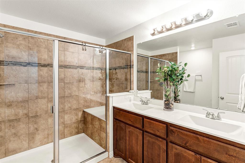 Decatur, Texas 76234, United States, 4 Bedrooms Bedrooms, ,2 BathroomsBathrooms,Residential,Active,121016