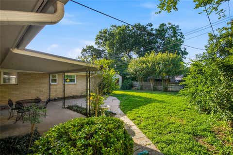 Tiny photo for 1315 Navaho Street, Arlington, TX 76012 (MLS # 21337411)