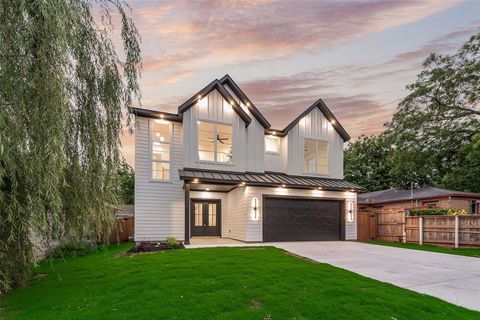 Photo of 3530 Gibsondell Avenue, Dallas, TX 75211 (MLS # 21259415)