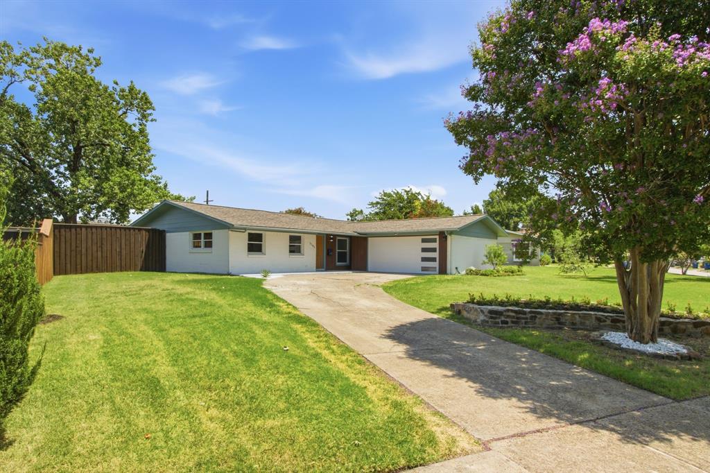 3145 Longbow Court