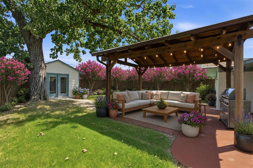 3145 Longbow Court