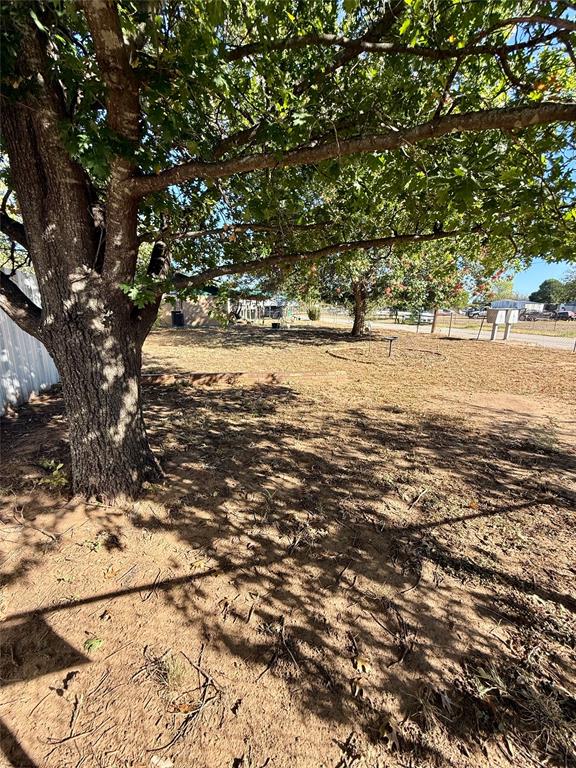 SANTE FE ADDN TOWN COLEMAN, BLOCK 11, LOT 6,7,8 & - Residential