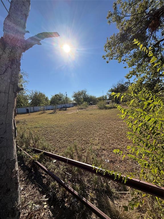 SANTE FE ADDN TOWN COLEMAN, BLOCK 11, LOT 6,7,8 & - Residential