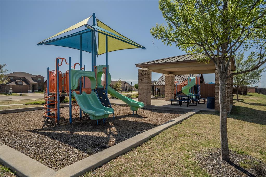 Hawthorne Mdws - Residential