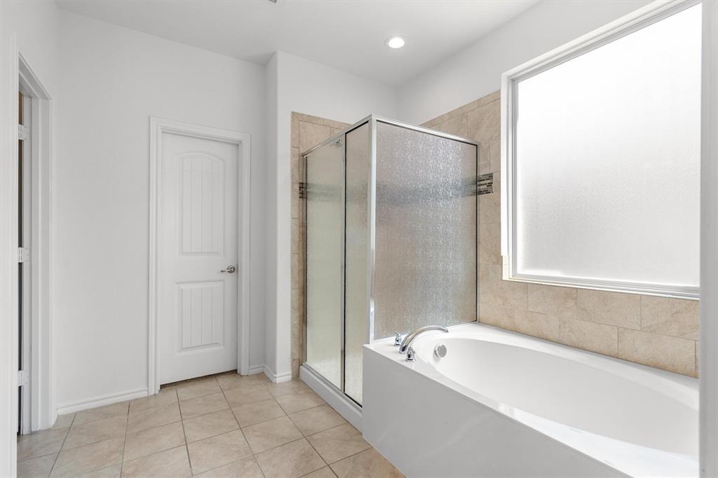 Hawthorne Mdws - Residential