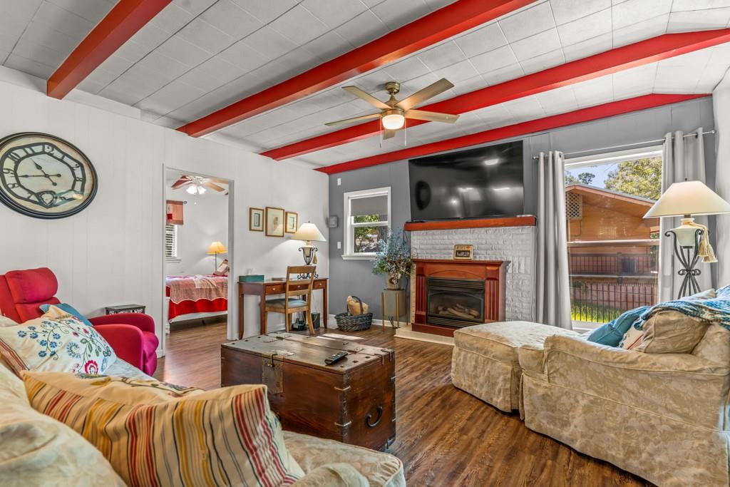 Crestwood - Residential