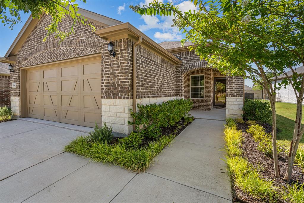 1104 Rough Hollow Drive