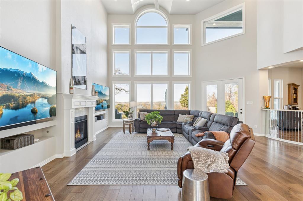 2198 Lakeridge Drive